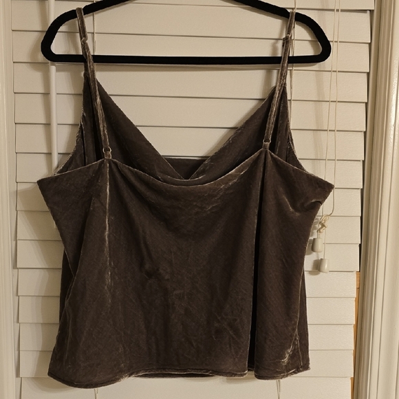 Banana Republic Gray Camisole Top with Thin Straps - Picture 5 of 13
